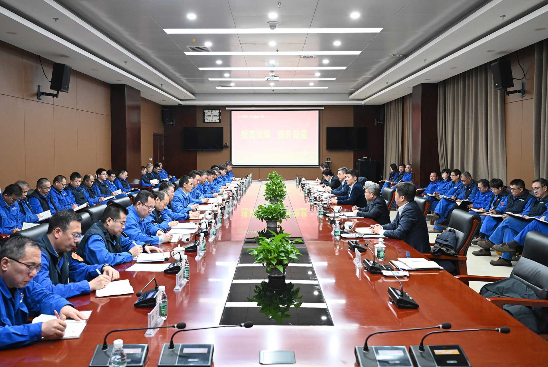 thumbnail.f1d5f412-3bf3-4fa5-83b4-c8adb7302b061741132313002